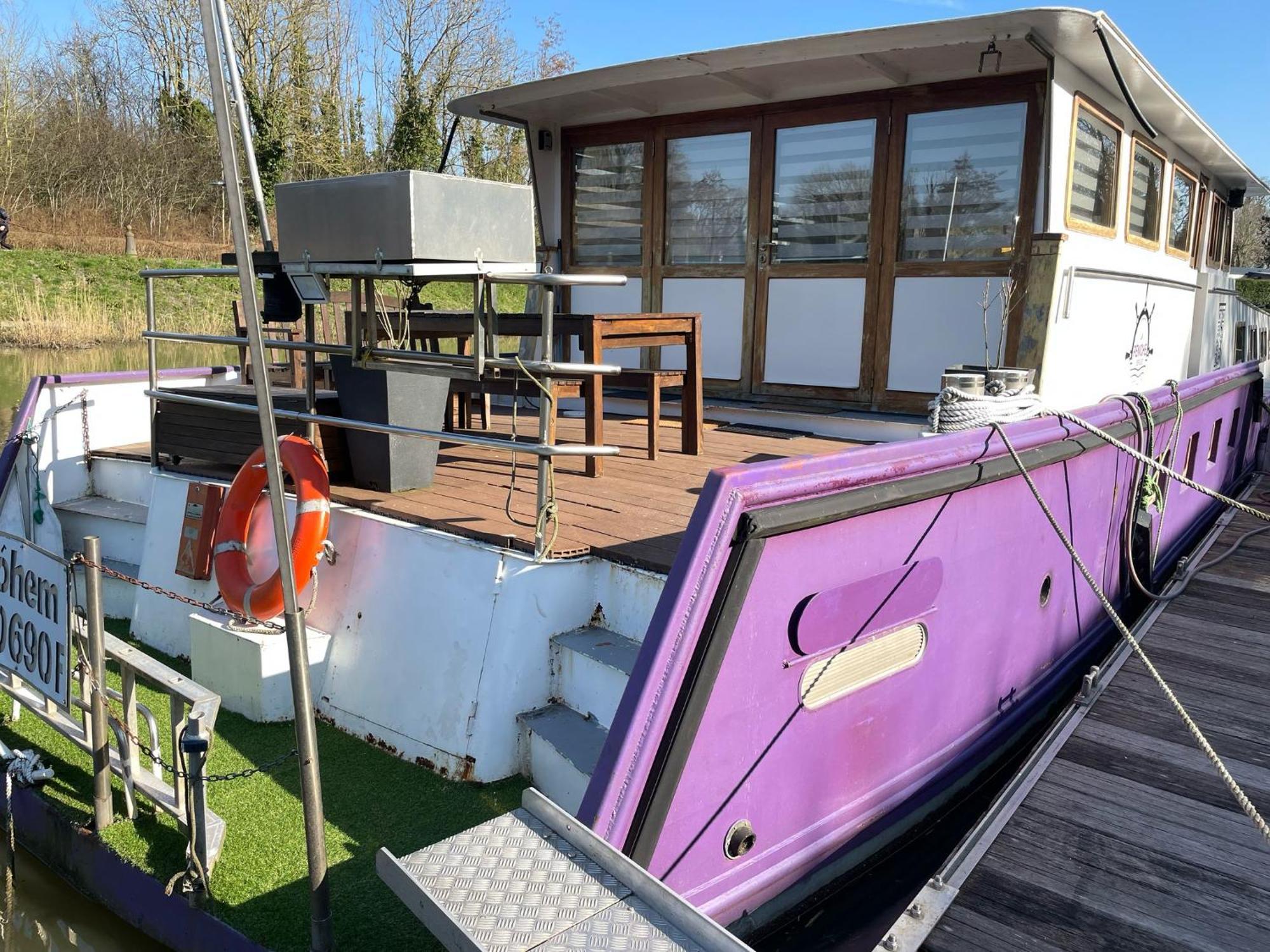 Nuit Insolite A Bord D'Une Peniche, 6 Personnes Bergues Eksteriør billede
